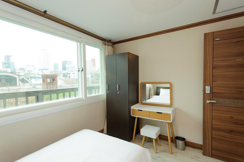 Big John'S Place Сеул Номер фото